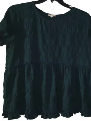 Entro Short Sleeve Hunter Green Blouse Size Medium thumbnail 1