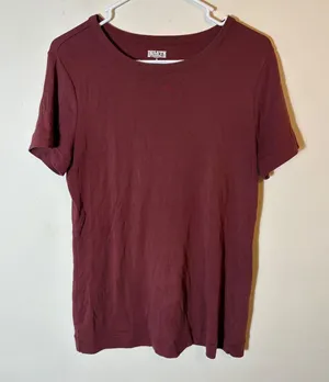 Duluth Trading‎ Co. Red Burgundy Short Sleeve T-Shirt Size Small thumbnail 1
