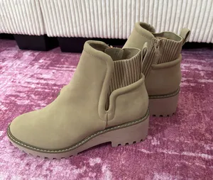 Time & Tru Ankle Boots thumbnail 1