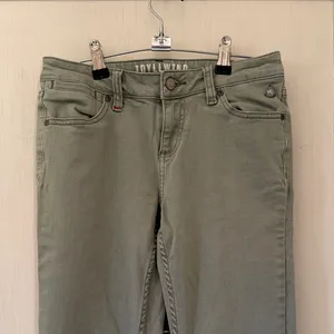 Idyllwind Women's Sage Boot Cut Jeans thumbnail 2