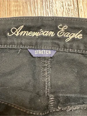 American Eagle Outfitters Black Distressed Denim Shorts Women’s Size 14 thumbnail 8