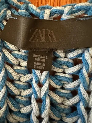 Zara Woman’s Loose Knit Blue Sweater Vest with Big Blue buttons, Sz L thumbnail 12