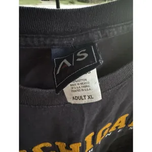AS‎ Sports Navy Blue Size XL Embroidered MICHIGAN WOLVERINES Tshirt Vintage thumbnail 4