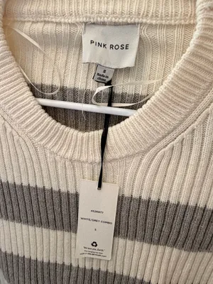 Pink Rose NWT Grey and White Sweater Size Small thumbnail 2