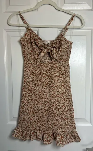 Blush Rust and Cream‎ Patterned Dress Size Medium thumbnail 1
