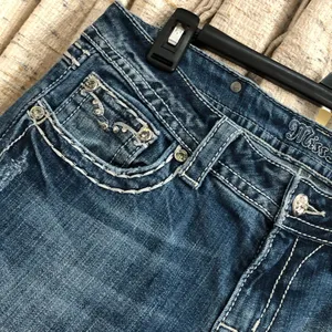 Miss Me Boot Jeans thumbnail 5