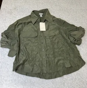 A New Day Womens XS Olive Green Utility Button Down Shirt‎ Long Sleeve NWT. thumbnail 1