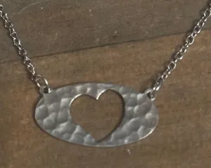 Vintage silver tone cut out hammered heart necklace thumbnail 4