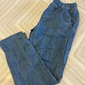 Bella Dahl Women’s Blue with Silver Stripe Loose Fittingf Elastic Waist Pants thumbnail 1