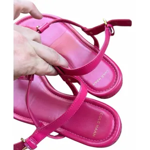 Cole Haan patent sandal Boardwalk Thong Electra pink raspberry Summer Flip Flop thumbnail 8