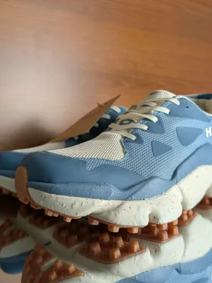 HOLO Footwear Nephelae For Any Run in Blue & Cream (Unisex) thumbnail 4