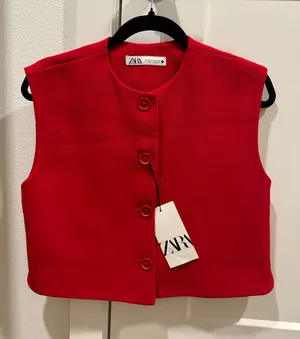 Brand New Zara Top  thumbnail 1