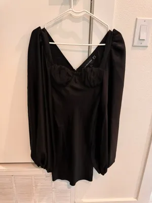 Princess Polly Jagger Stone Black Liv Balloon Sleeve Mini Dress thumbnail 4