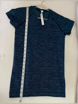 Lululemon Swiftly Short-Sleeve Performance Tee in Heather Teal Blue Size 6 thumbnail 7
