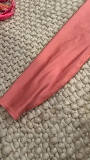 Alo Yoga Leggings Pink thumbnail 2