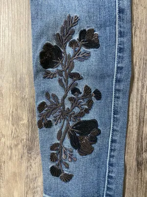 Hollister jeans thumbnail 2