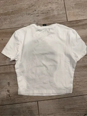 SHEIN White Crop Tee with Colorful Food & Seafood Print thumbnail 4