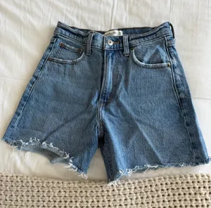 Abercrombie Shorts thumbnail 1