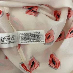 ZARA ZW Collection White Pink Lips Print Buttondown Top Blouse Lipstick X-Large thumbnail 14