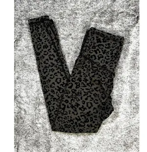 Athleta Elation Ultra High Rise Tight Sz XS thumbnail 2