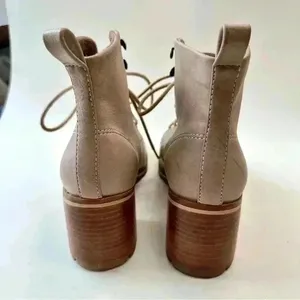 Korks Chelsea Lace-Up Leather Heeled Bootie Boots‎ Women’s Shoes Size 6 Brown thumbnail 4