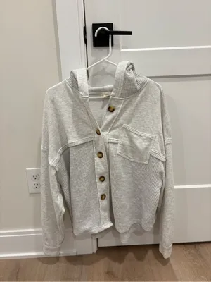 Light Gray Button thumbnail 2