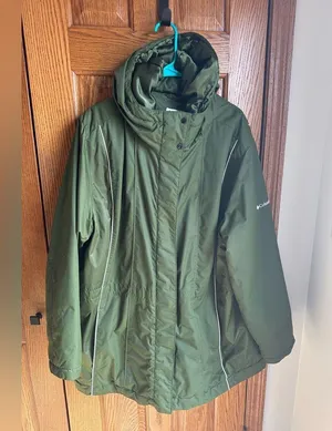 Columbia women’s 2X Omni Shield Coat Parka Ski Jacket Green Hooded Cinch waist thumbnail 2