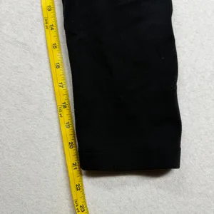 Lululemon Women’s Black Cropped Leggings Size 6 Athletic Yoga Pants thumbnail 6