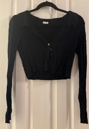 Garage Collared Cropped Sweater thumbnail 1