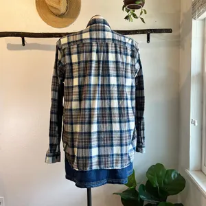 L.L. Bean Blue Plaid 100% Cotton Long Sleeve Button Down Shirt Size Large thumbnail 4