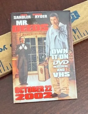 Vintage Mr Deeds Brooch thumbnail 1