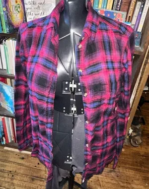 American Eagle ahmazingly soft boyfriend S button down shirt thumbnail 1