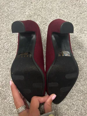 Fergalicious Suede Pointed Toe Pumps in Wine - Size: 6 thumbnail 4