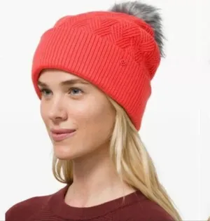 Lululemon Sherpa Weave Pom Beanie thumbnail 2