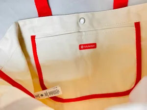 Lululemon Daily Multi-Pocket Tote 20L thumbnail 2