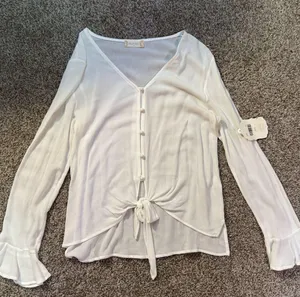 Basic business button down  thumbnail 2