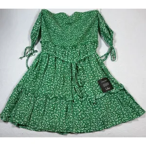 Lulus Green Floral Smocked Off-The-Shoulder Mini Dress NWT Medium thumbnail 2
