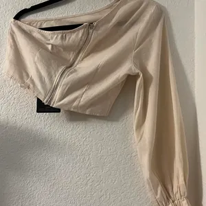 Blush Pink One Shoulder Crop Top thumbnail 3