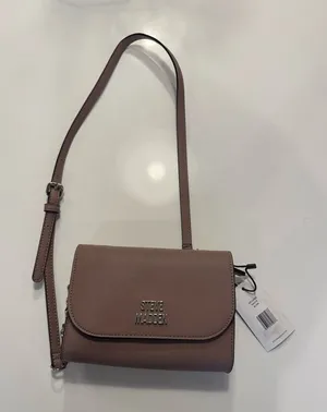 Steve Madden Mauve‎ Taupe Crossbody Bag with Adjustable Strap thumbnail 1
