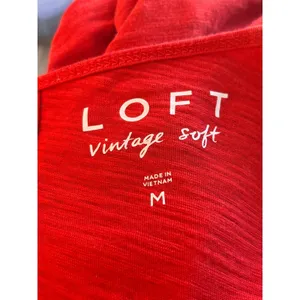 LOFT Women Vintage Soft Long Sleeve Top M Red Slub Knit Raglan Casual Minimalist thumbnail 4