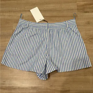 Zara Shorts, NWT! thumbnail 2