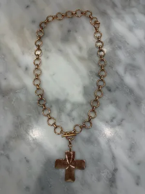 viral gold cross necklace thumbnail 2