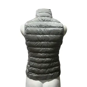 Uniqlo Ultra Light Down Puffer Vest Womens XS Gray Full Zip Packable thumbnail 8