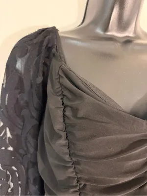 Black Ruched Lace Sleeve Cropped Top thumbnail 2