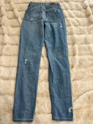 American Eagle Mom Jeans thumbnail 4