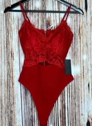 Sexy Lace & Mesh V-Neck Bodysuit Set - Size L Strappy Teddy with Thong Elegant thumbnail 1