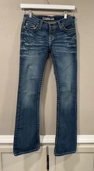 Buckle Lexi Bootcut  26x31 1/2 thumbnail 1