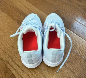 Nike shoes thumbnail 4