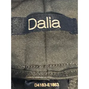 Dalia · Small · Pull On Comfort Fit Slim Leg Pants · Olive Green Stretch thumbnail 3