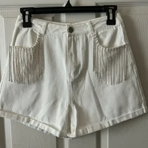 Cloud Ten She’s Stealing Our Hearts White Girls Trip Rhinestone‎ Shorts Sz S thumbnail 7